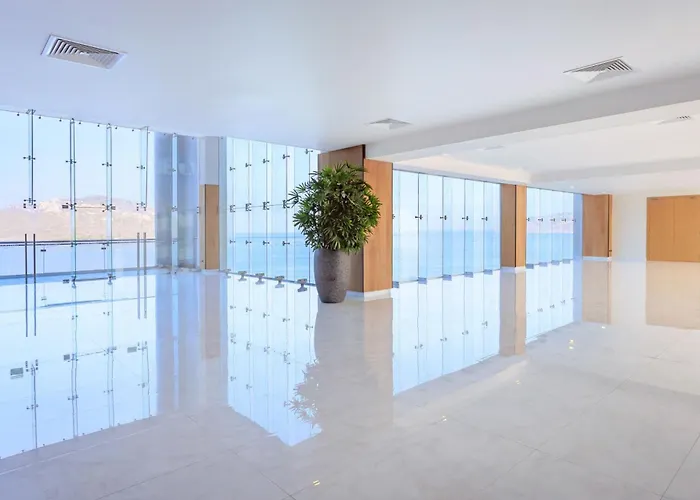 Courtyard By Marriott Beach ResortHotel Playa Mazatlan